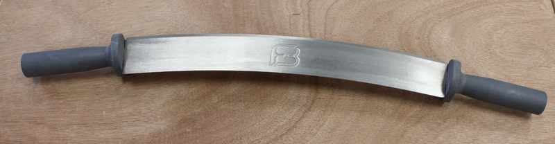 Pro Series Fleshing Knife - Freedom Brand - 16" (Large)