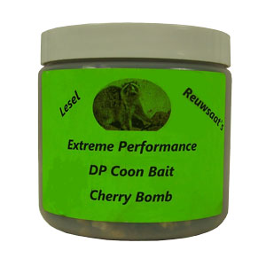 Reuwsaat - Cherry Bomb DP Coon Bait - Half Gallon
