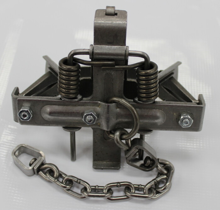 MB 550-CL Closed Jaw Trap 2-Coil