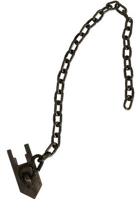 Wolf Fang Earth Anchor with Chain